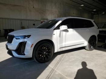  Salvage Cadillac XT6