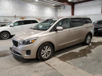  Salvage Kia Sedona