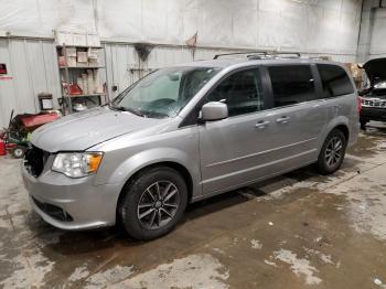  Salvage Dodge Caravan