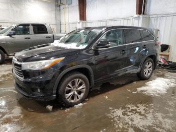  Salvage Toyota Highlander