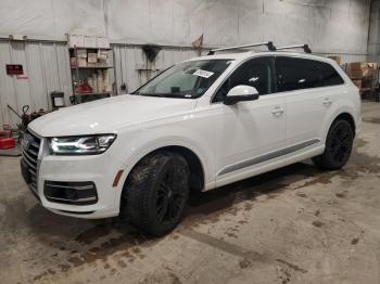  Salvage Audi Q7