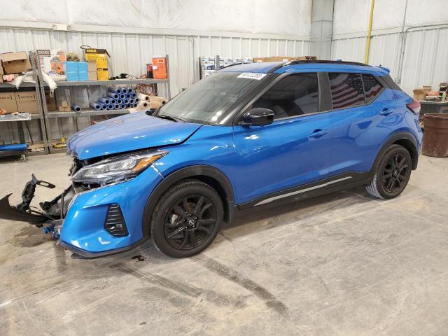  Salvage Nissan Kicks