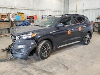  Salvage Hyundai TUCSON