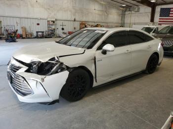  Salvage Toyota Avalon