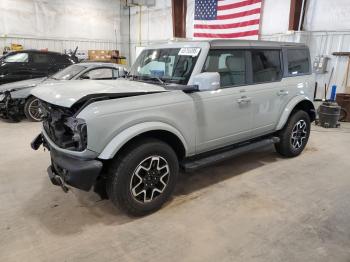  Salvage Ford Bronco