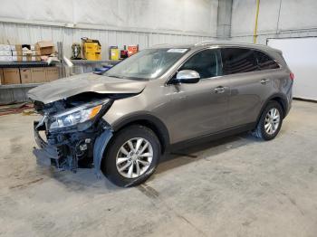  Salvage Kia Sorento