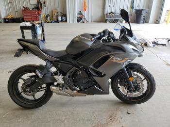  Salvage Kawasaki Ex650 R