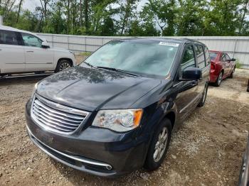  Salvage Chrysler Minivan