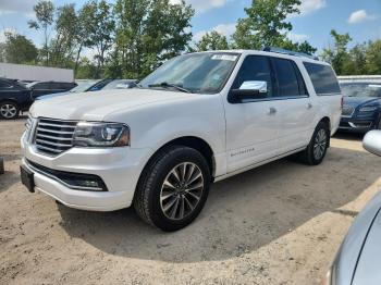  Salvage Lincoln Navigator