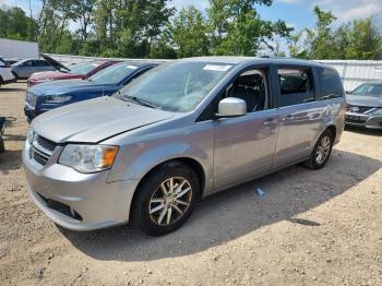  Salvage Dodge Caravan
