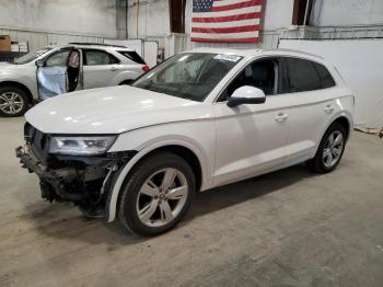  Salvage Audi Q5