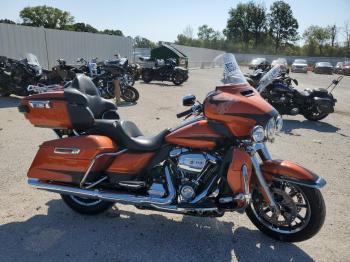  Salvage Harley-Davidson Fl