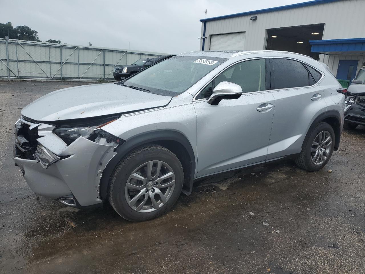 Lexus NX 200t Base Image 1