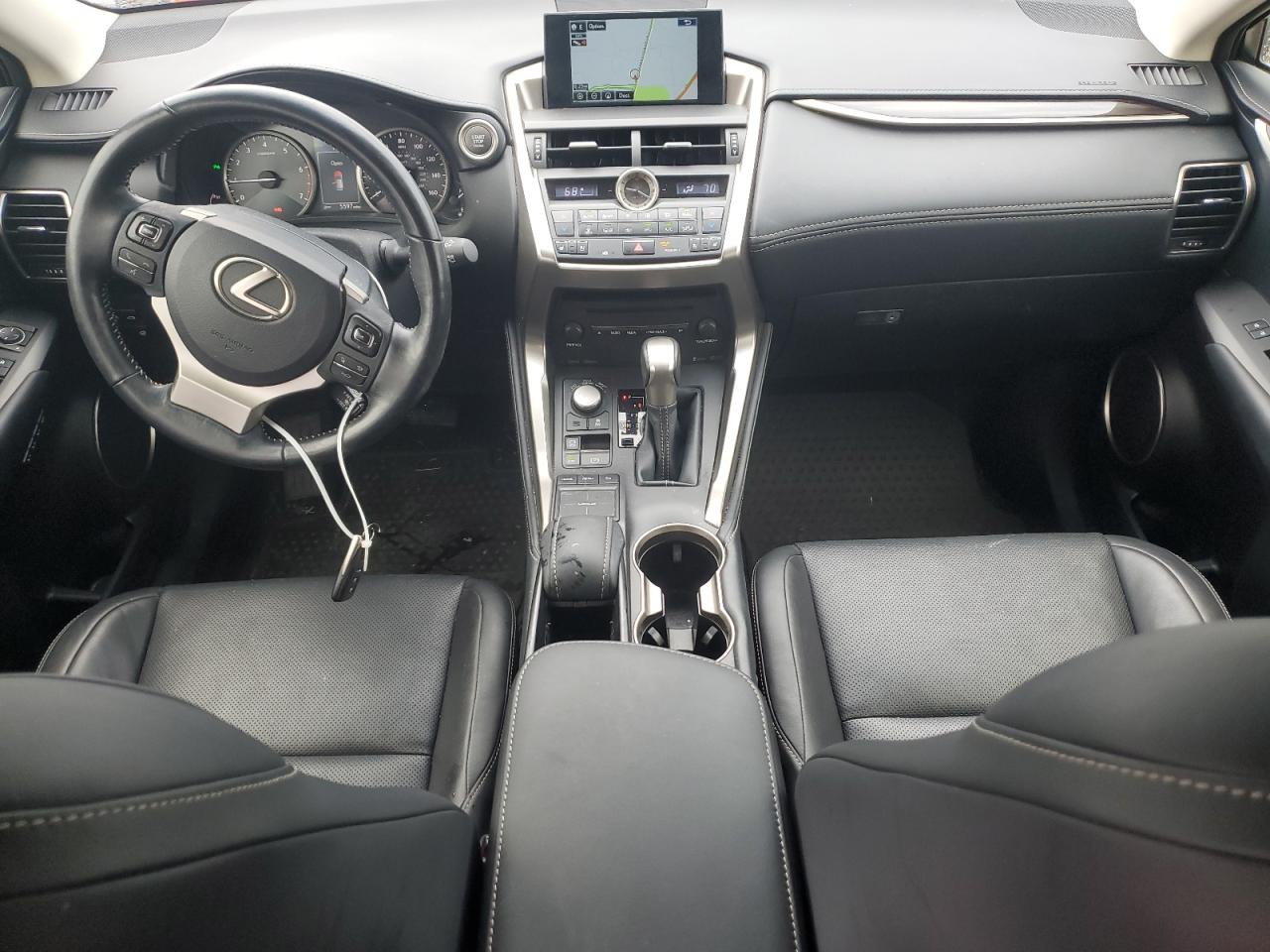 Lexus NX 200t Base Image 4