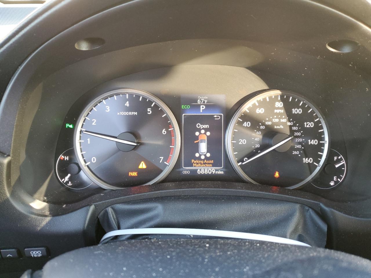 Lexus NX 200t Base Image 12