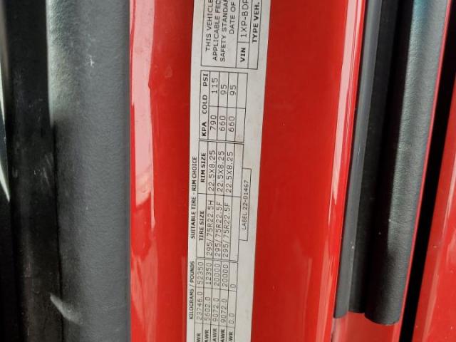 Peterbilt 579 Image 7