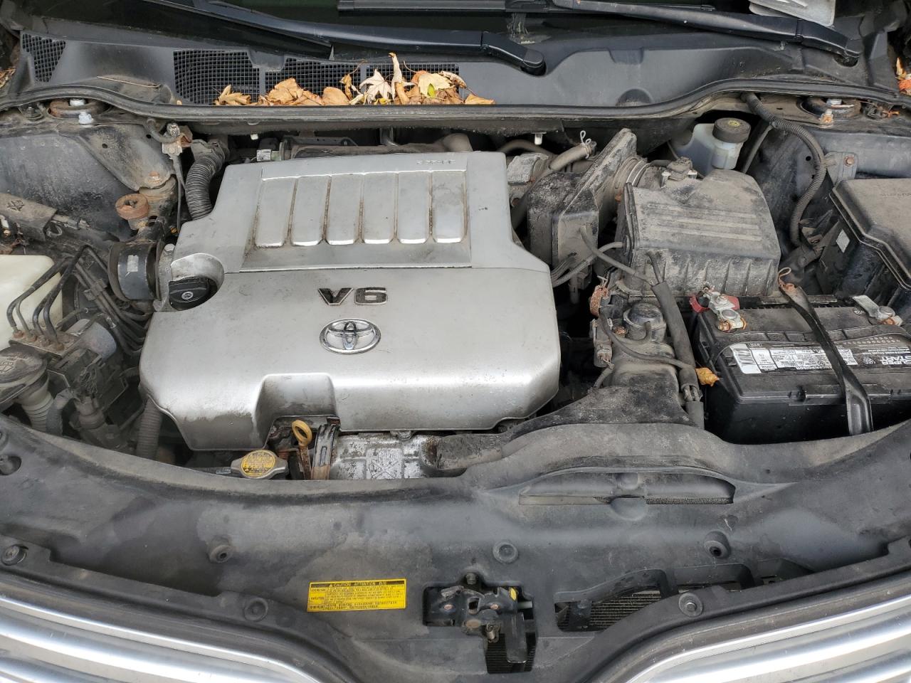 Toyota Venza Image 8