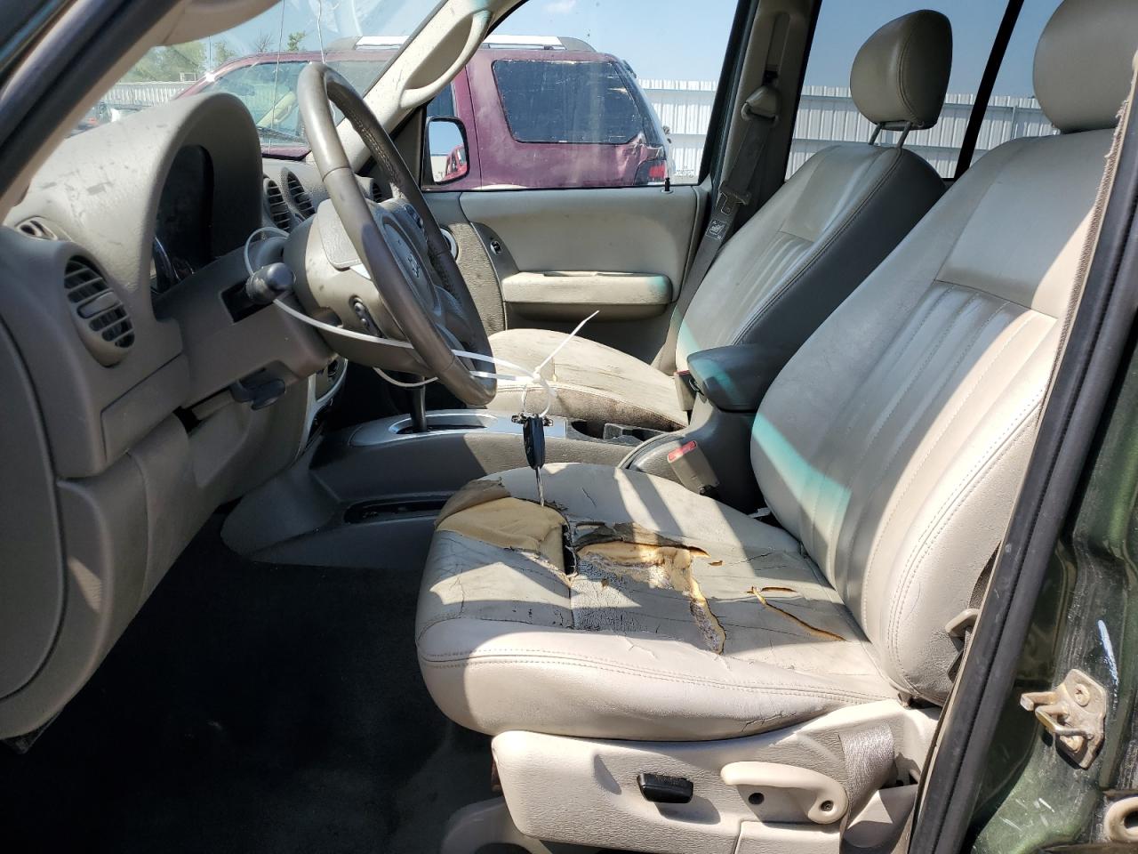 Jeep Liberty Limited Image 2