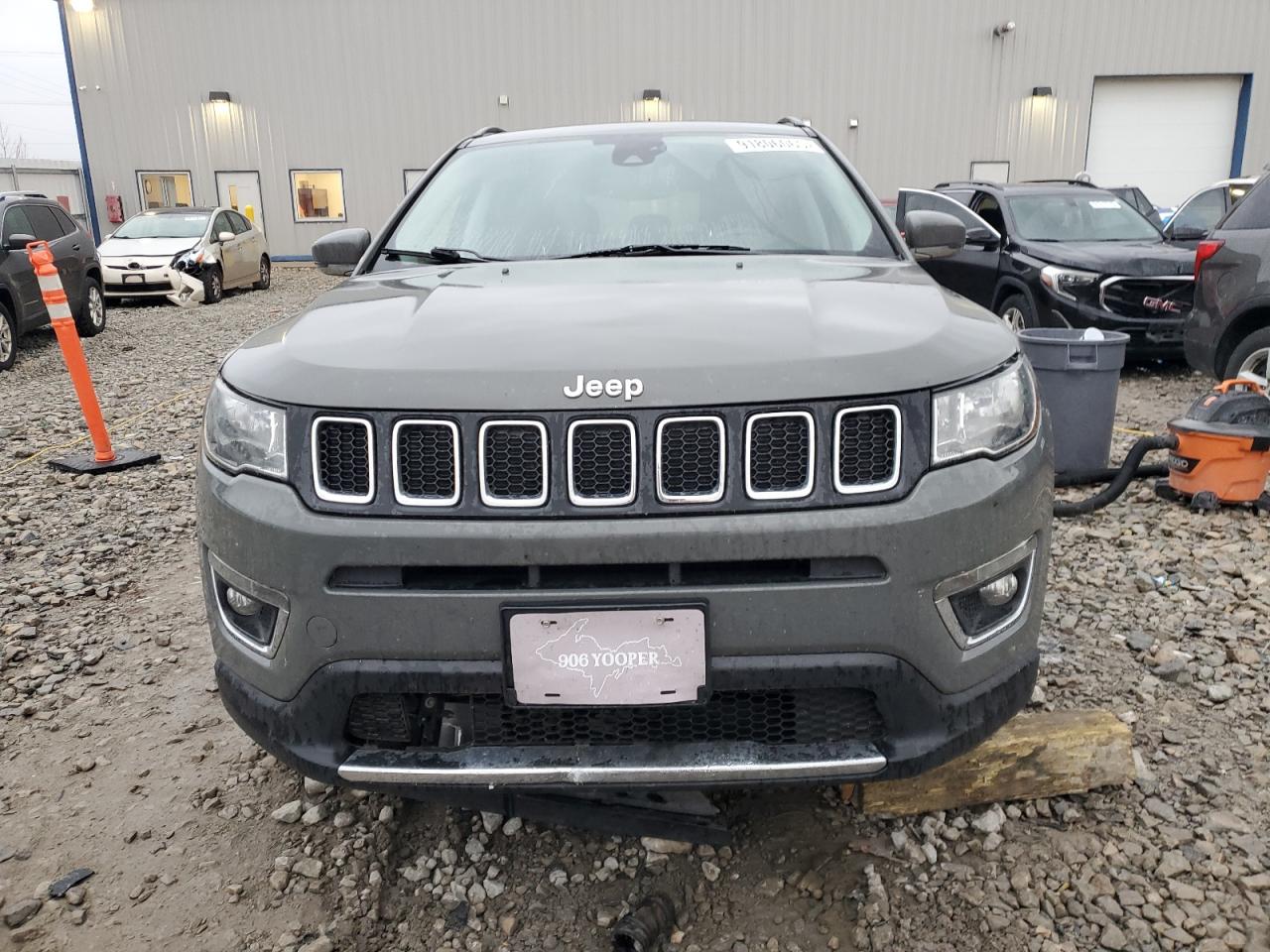 Jeep Compass Limited Image 2