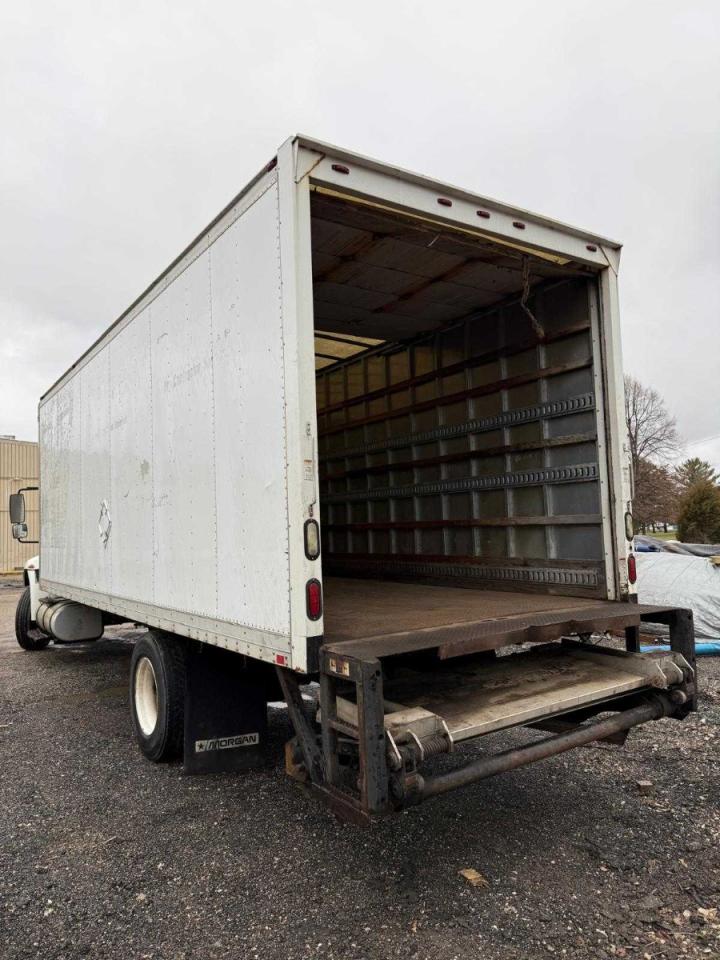 International 4000 Serie 4300 Image 2