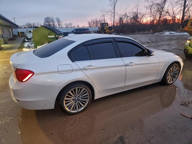 BMW 3 Series Xi Image 12