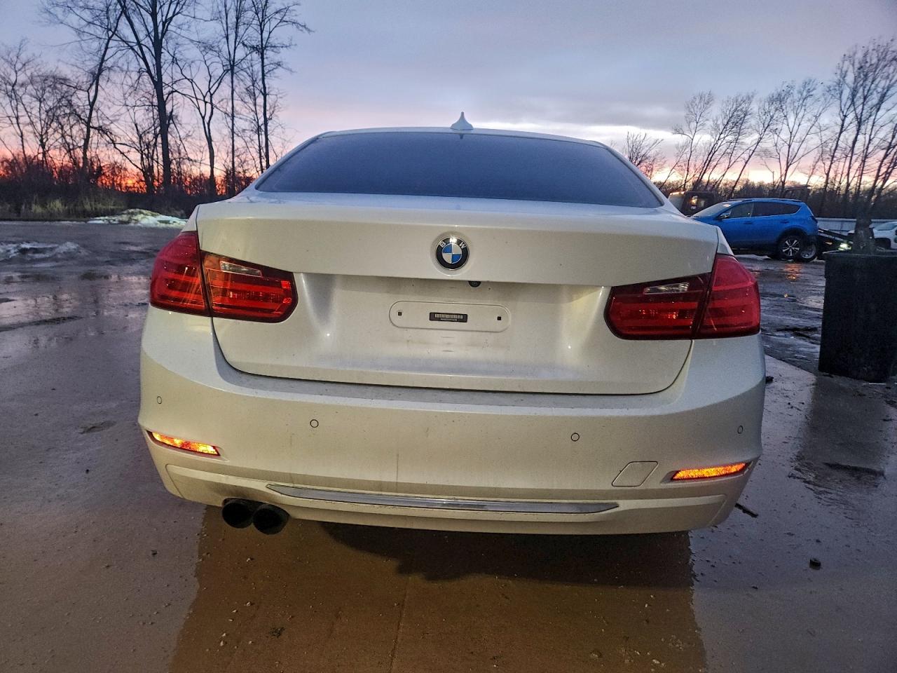 BMW 3 Series Xi Image 7