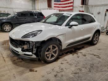 Salvage Porsche Macan