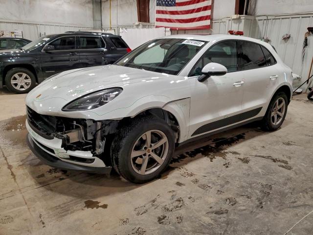  Salvage Porsche Macan