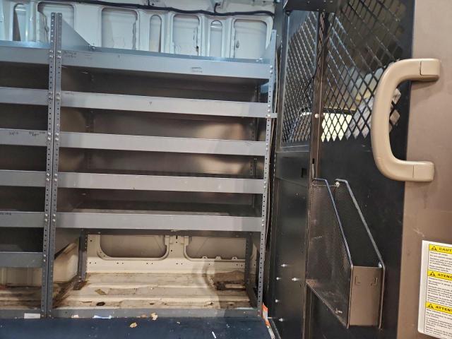 Nissan Nv 2500 Image 12