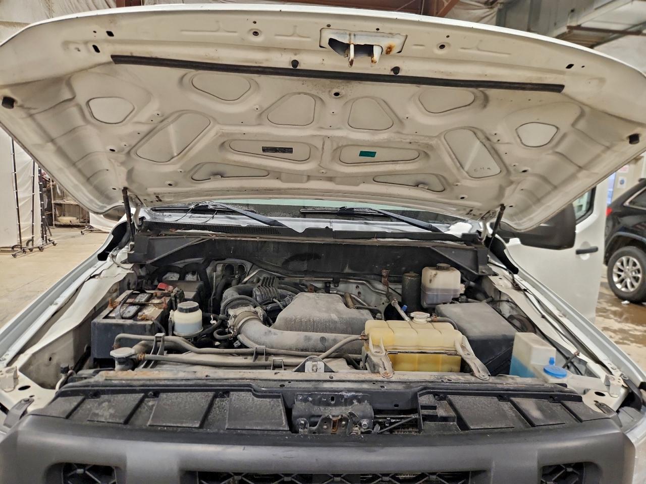 Nissan Nv 2500 Image 11