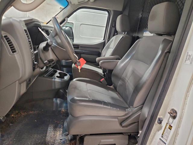 Nissan Nv 2500 Image 6