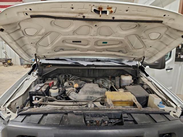 Nissan Nv 2500 Image 7