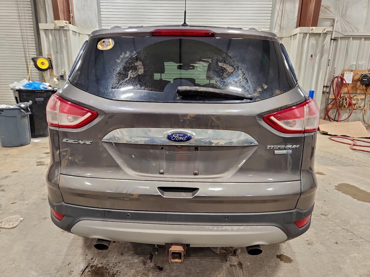 Ford Escape Titanium Image 6