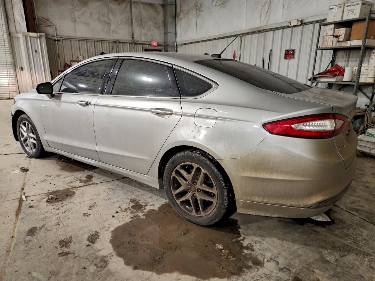 Ford Fusion Se Image 2