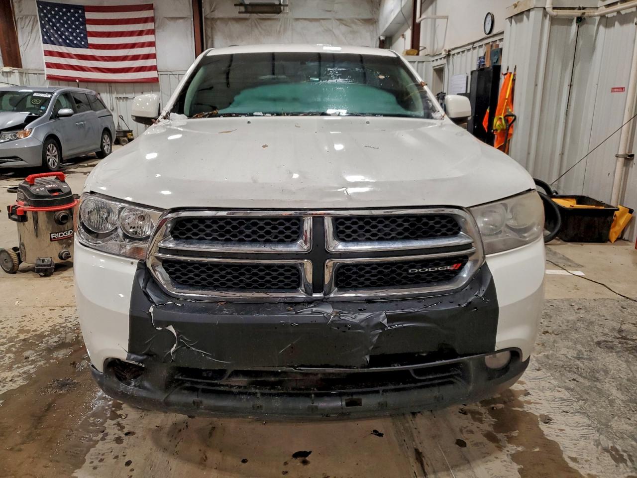 Dodge Durango Crew Image 2