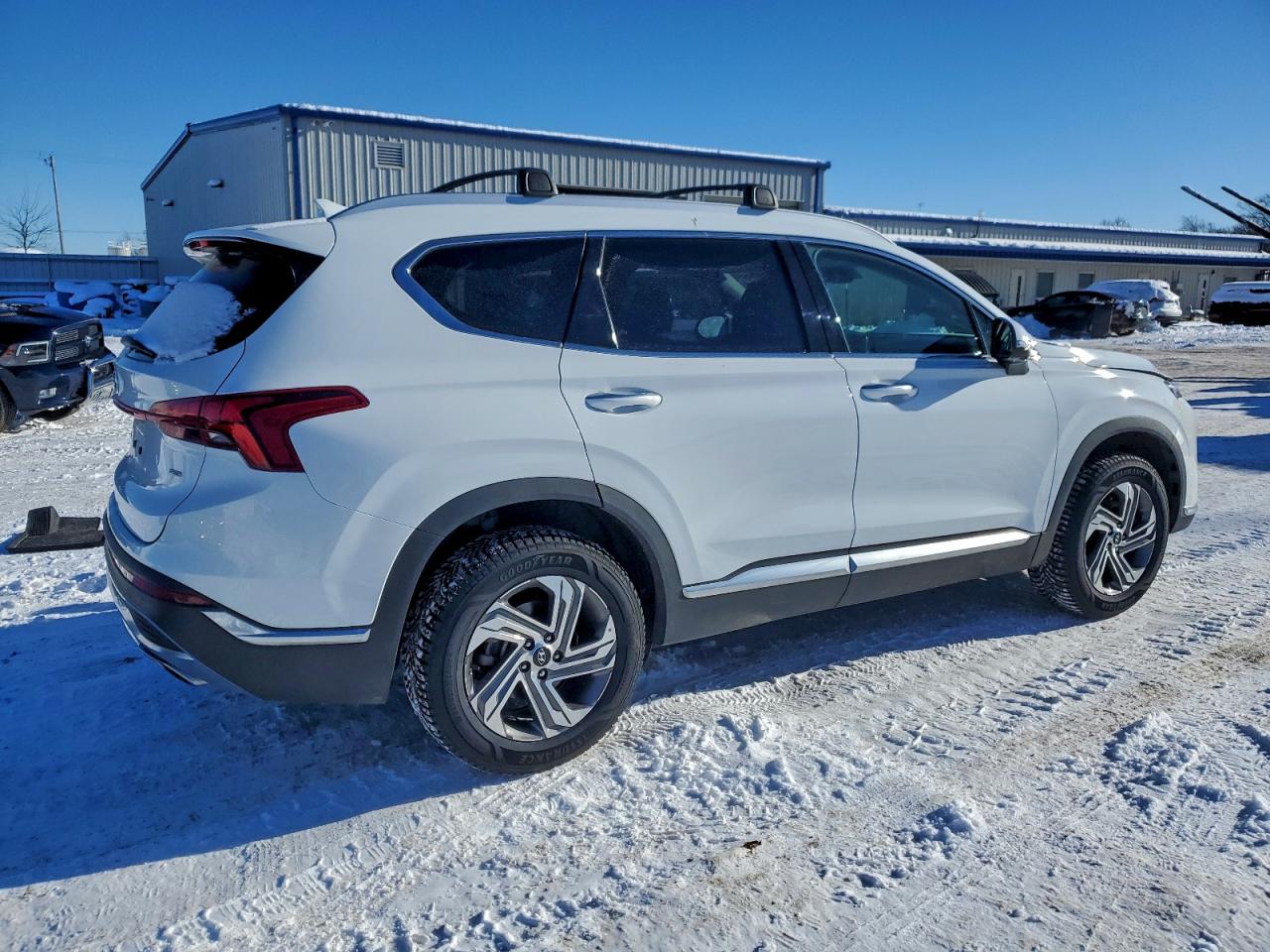 Hyundai SANTA FE Sel Premium Image 9