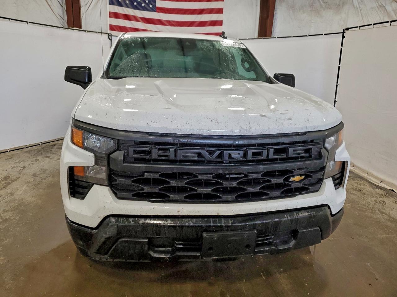 Chevrolet Silverado C1500 Image 4