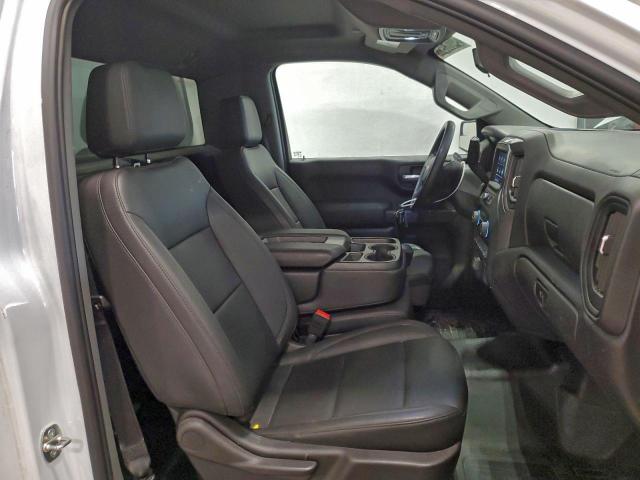 Chevrolet Silverado C1500 Image 12