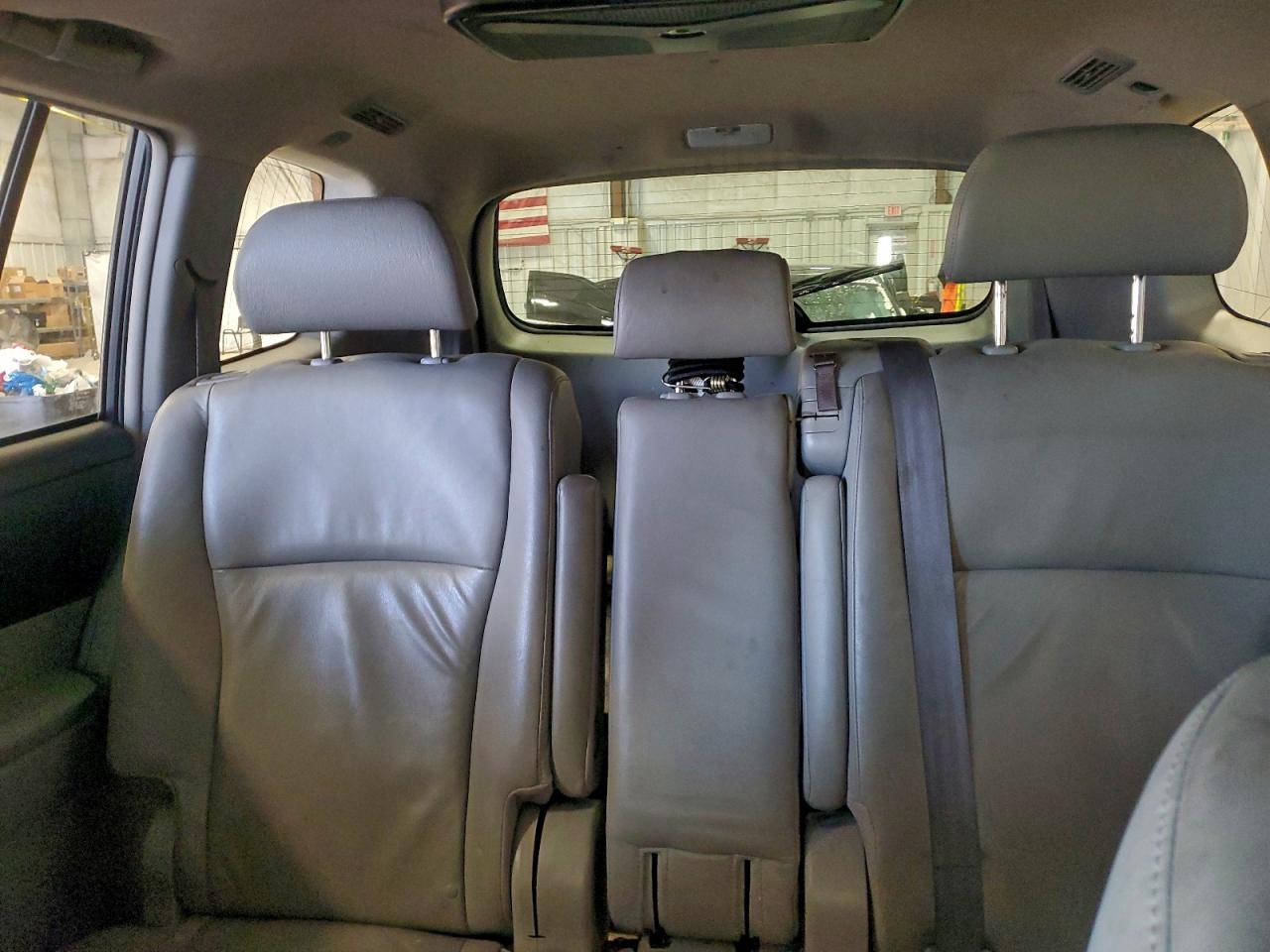 Toyota Highlander Limited Image 6