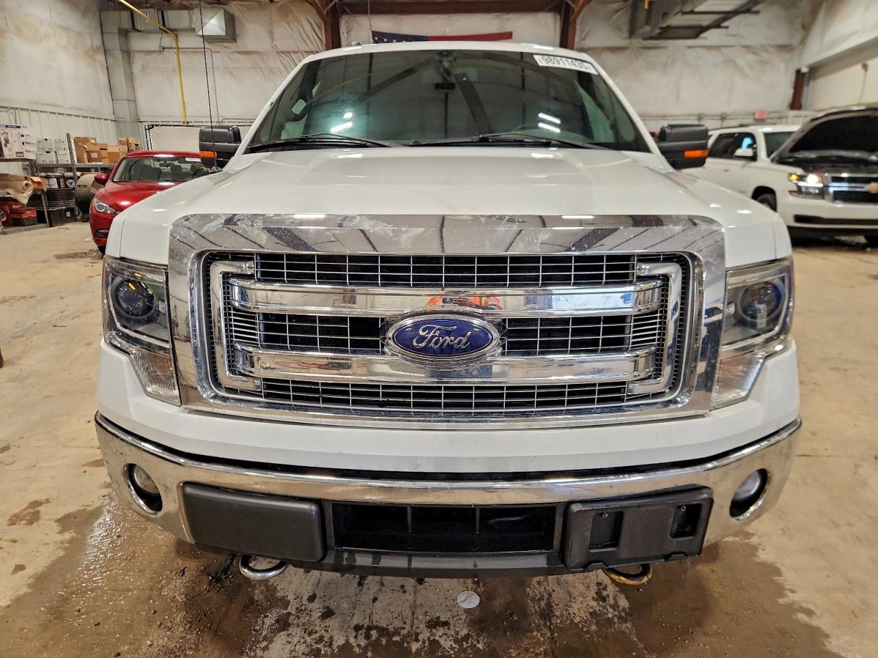Ford F-150 Supercrew Image 4
