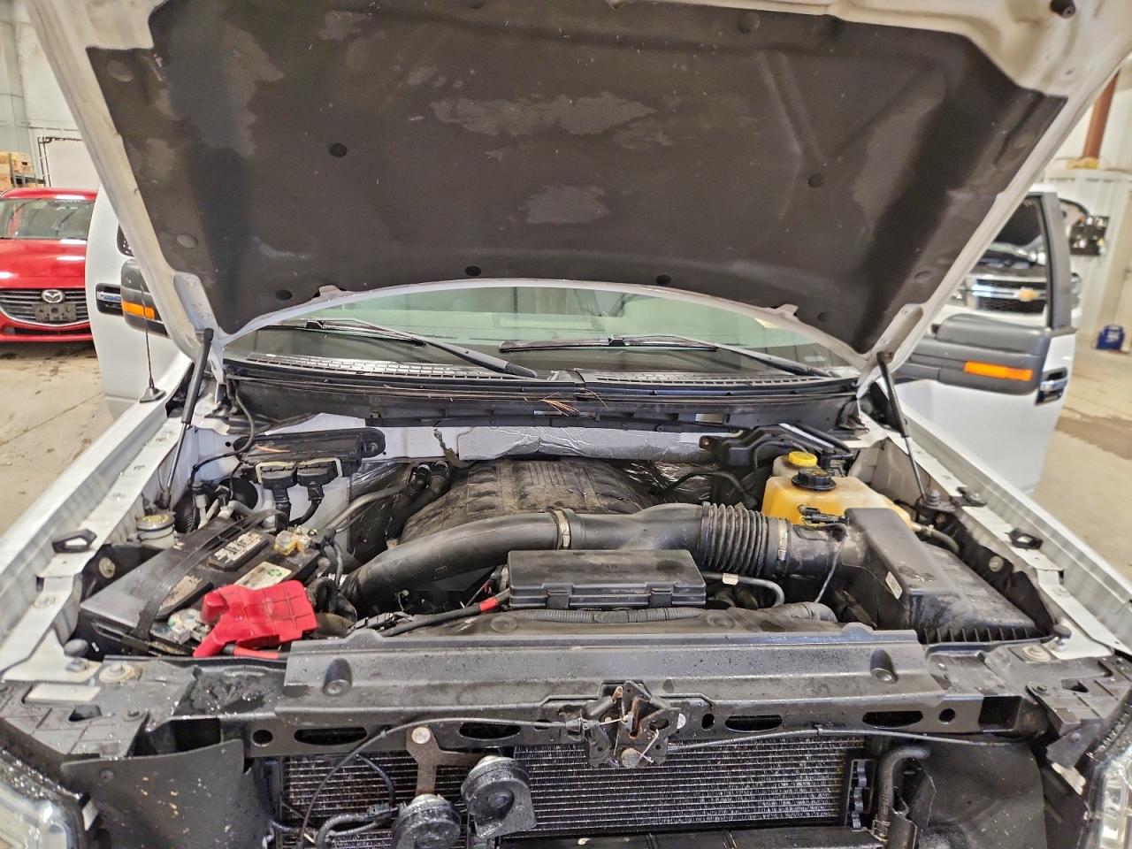 Ford F-150 Supercrew Image 10