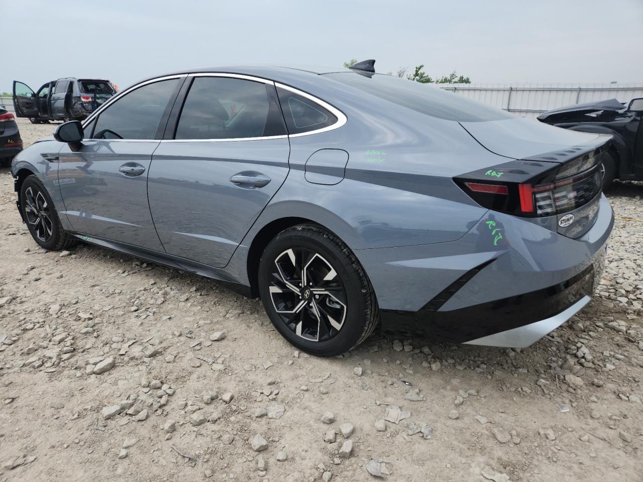 Hyundai SONATA Sel Image 7