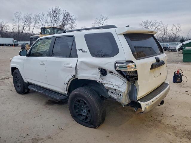 Toyota 4Runner Sr5/sr5 Premium Image 2