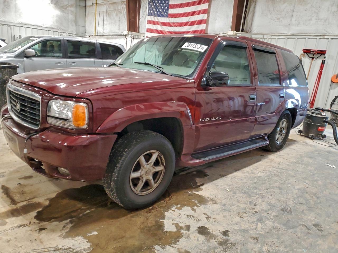 Cadillac Escalade Image 1