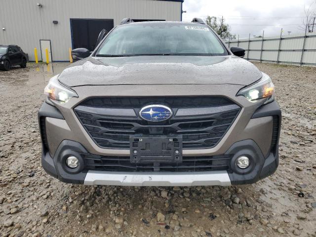 Subaru Outback Limited Image 2