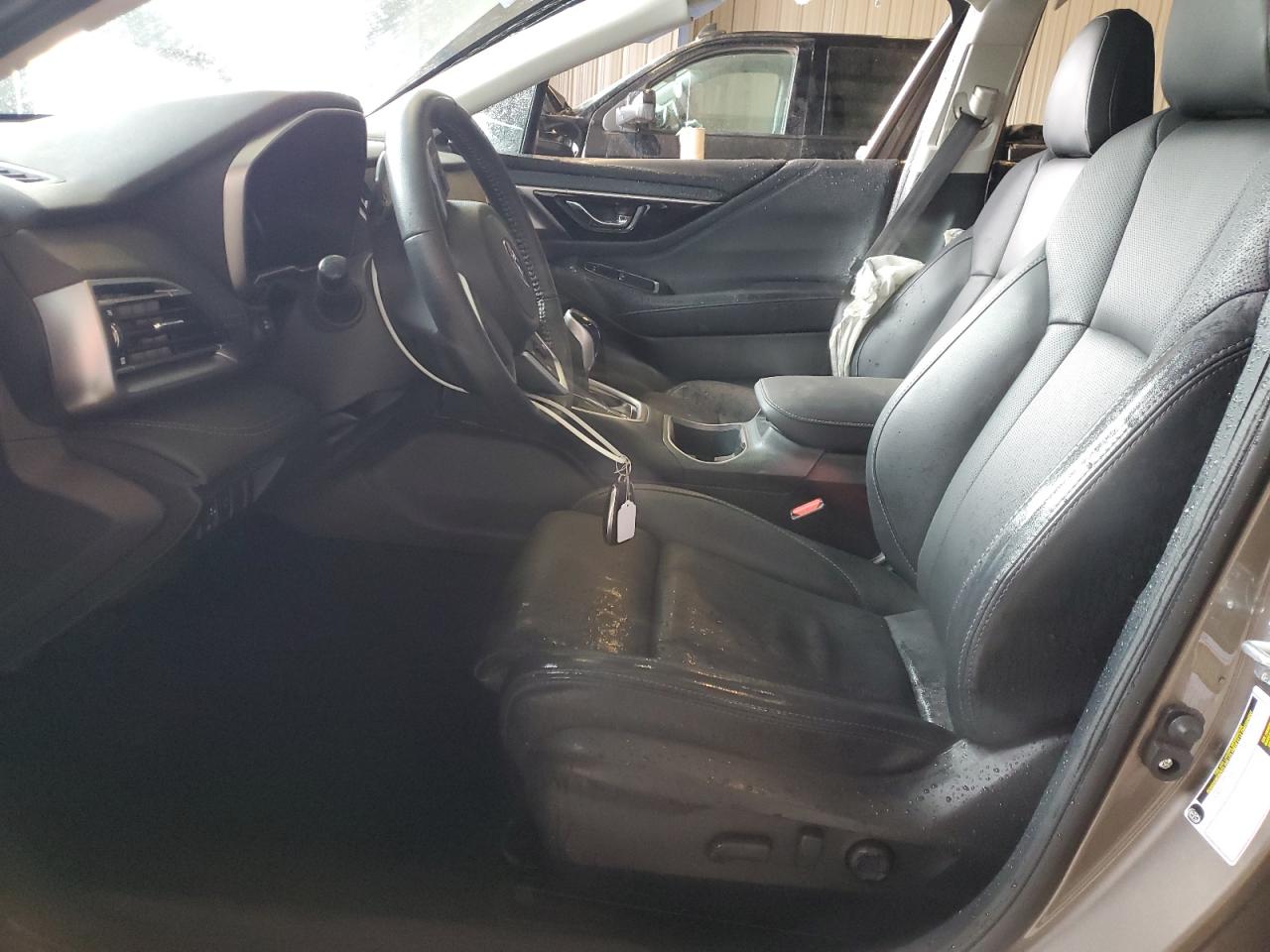 Subaru Outback Limited Image 8