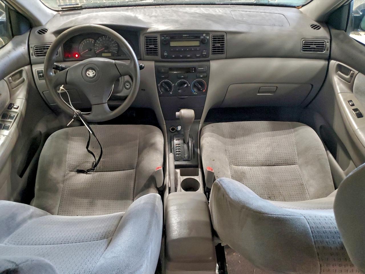 Toyota Corolla Ce Image 10