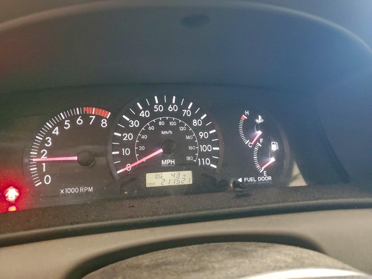 Toyota Corolla Ce Image 11