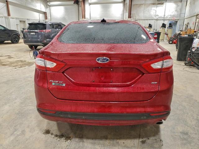 Ford Fusion Se Phev Image 4