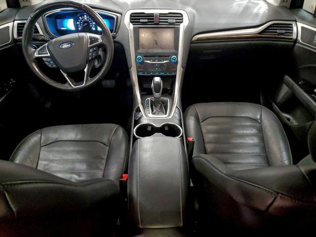 Ford Fusion Se Phev Image 5